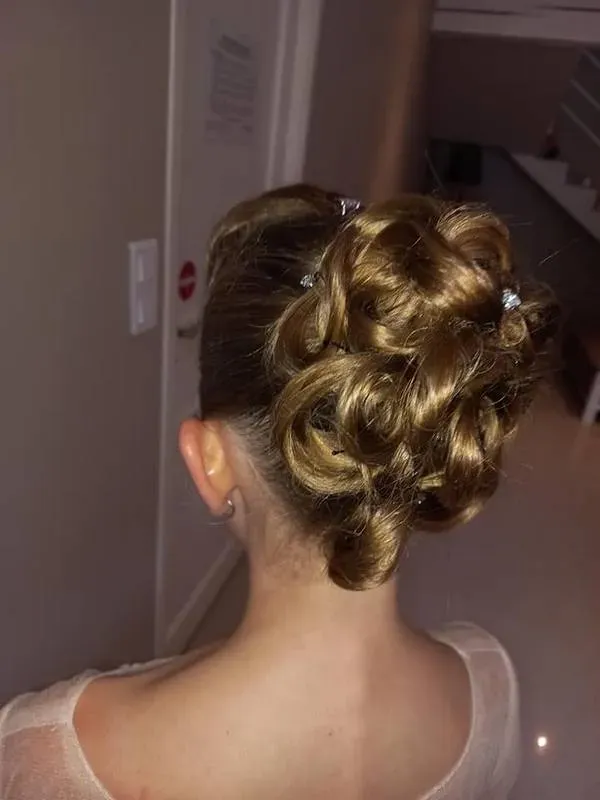 coiffure-evenementsl-isle-en-dodon-celine-pharamond (13)